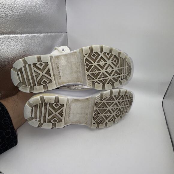 Size 7 - Converse Chuck Taylor All Star Lugged High White W - Picture 8 of 11